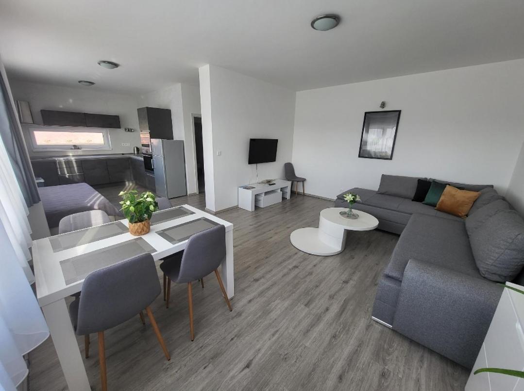 Apartman Gabriela Roudne المظهر الخارجي الصورة